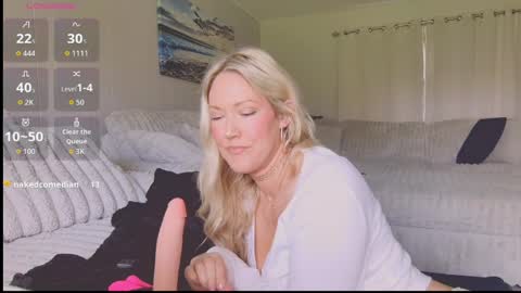 Snapshot of angelsxdesire chatting on April 21, 2026, 4:34 pm AngelsXDesire online show from April 21, 2026, 4:34 pm