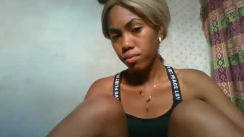 angeltta69 online show from February 15, 2026, 9:08 am