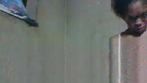 angeltta69 online show from May 11, 2026, 5:43 pm