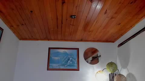 Snapshot of angelx_fox chatting on February 6, 2025, 10:15 am Angel Fox online show from February 6, 2025, 10:15 am