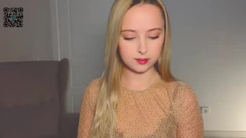  Im Chloe  i do FLASH BOOBS for new fan club online show from March 26, 2026, 10:48 pm