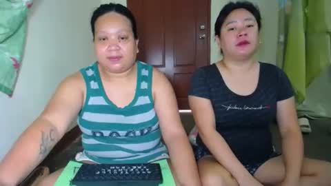 angelxmills online show from March 29, 2026, 3:39 am