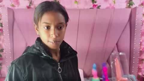 Snapshot of angeyapetite chatting on May 4, 2026, 12:56 pm Anyega online show from May 4, 2026, 12:56 pm