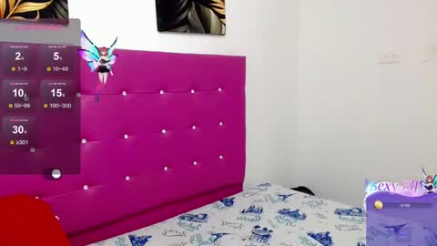 Snapshot of angie_arias chatting on February 22, 2025, 11:24 am Angie online show from February 22, 2025, 11:24 am