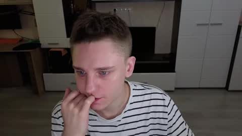 vodka online show from November 7, 2025, 7:08 am