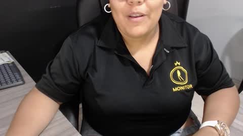 angy online show from October 16, 2025, 8:21 pm