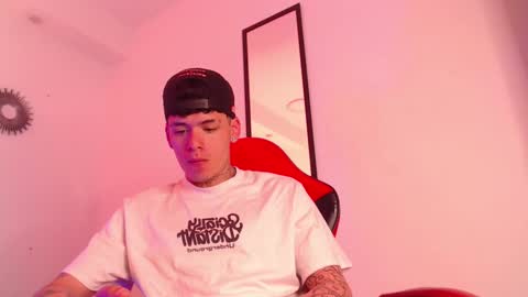 Snapshot of anhonymus chatting on September 15, 2025, 5:40 am anhonymus online show from September 15, 2025, 5:40 am