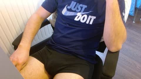 anhotcock online show from December 21, 2024, 1:32 pm