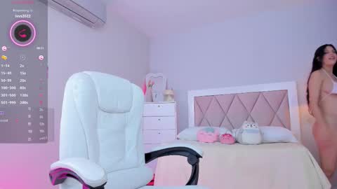 Snapshot of ania_sweet chatting on September 30, 2025, 12:48 am Ania online show from September 30, 2025, 12:48 am