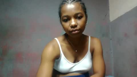 Snapshot of anicettee chatting on May 31, 2026, 7:15 pm Anicettee online show from May 31, 2026, 7:15 pm
