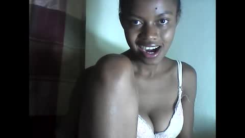 Snapshot of anicha_69 chatting on May 27, 2026, 11:35 pm anicha_69 online show from May 27, 2026, 11:35 pm