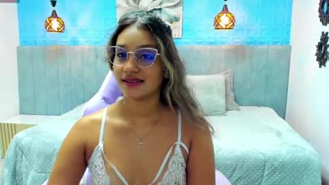 Snapshot of aniie_princess_18 chatting on May 9, 2026, 3:12 am anni online show from May 9, 2026, 3:12 am