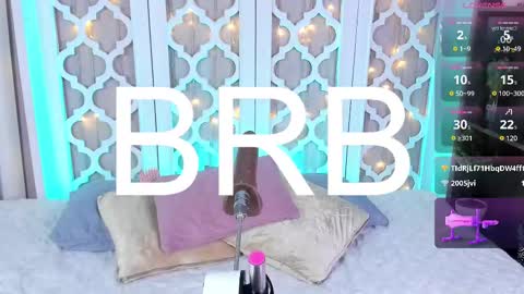 aniie_west online show from February 12, 2025, 3:05 pm