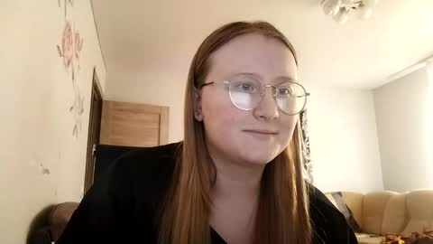 Snapshot of anika_lipps chatting on April 25, 2026, 12:41 pm Anika online show from April 25, 2026, 12:41 pm