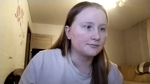 Snapshot of anika_lipps chatting on May 16, 2026, 7:34 pm Anika online show from May 16, 2026, 7:34 pm