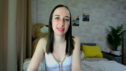 Snapshot of anikabloom chatting on January 16, 2026, 9:35 am anikabloom online show from January 16, 2026, 9:35 am