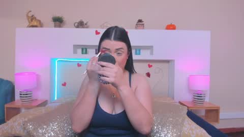 Anika Romano online show from April 2, 2026, 12:14 pm