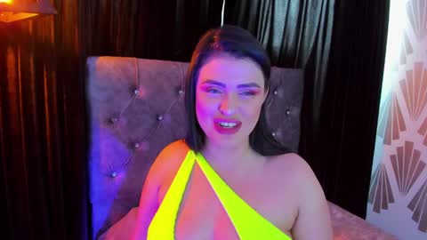 Lauren Anika online show from March 11, 2025, 4:18 pm