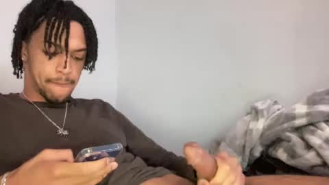 Snapshot of animeboygirls chatting on February 13, 2025, 7:52 pm Animeboygirls online show from February 13, 2025, 7:52 pm