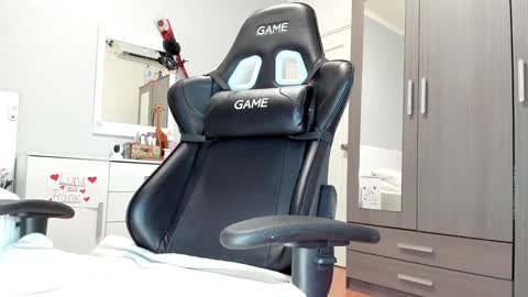 Luna online show from December 2, 2024, 9:56 am