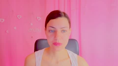 Anni online show from April 1, 2026, 5:08 am