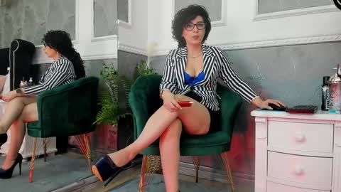 anissia teaser online show from February 3, 2025, 5:18 am