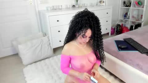 anissia teaser online show from September 22, 2025, 3:52 am