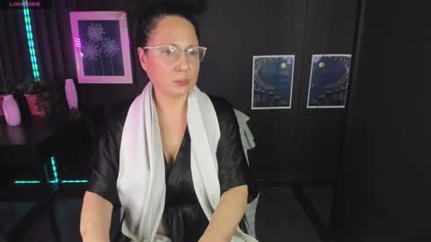 Anita online show from January 5, 2025, 4:58 am