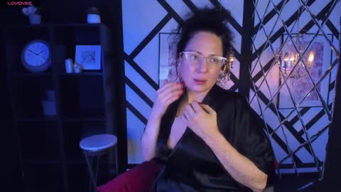 Anita online show from February 7, 2025, 1:04 am