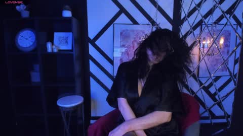 Anita online show from February 7, 2025, 4:06 am