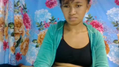 anitaazzh online show from June 12, 2026, 3:05 am
