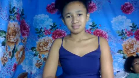 anitaazzh online show from June 17, 2026, 3:24 pm