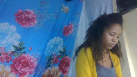 anitaazzh online show from June 25, 2026, 6:29 am