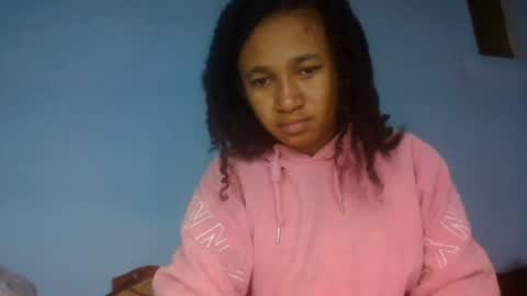 anitaazzh online show from July 4, 2026, 8:09 am