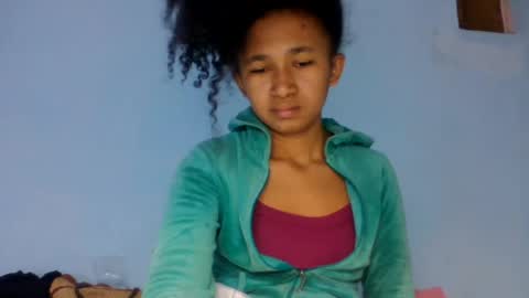 anitaazzh online show from July 19, 2026, 4:11 pm