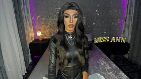 Miss Ann online show from January 19, 2025, 1:10 am