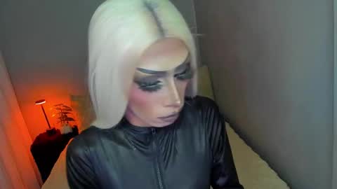 Miss Ann online show from October 4, 2025, 1:58 am