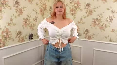 Anita online show from September 30, 2025, 5:51 pm