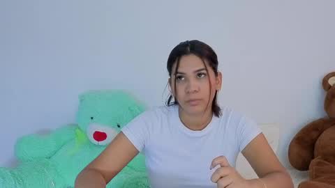 Snapshot of anittafoxx chatting on May 26, 2026, 7:54 pm anittafoxx online show from May 26, 2026, 7:54 pm