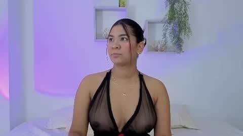 anittafoxx online show from July 25, 2026, 10:40 pm