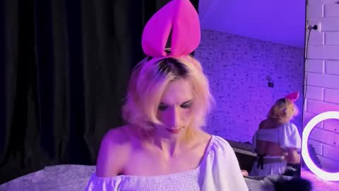 Angel online show from October 13, 2025, 6:41 pm