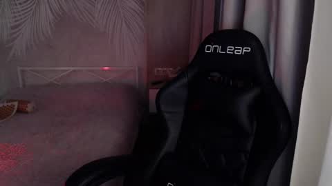 mary online show from January 5, 2026, 5:27 pm