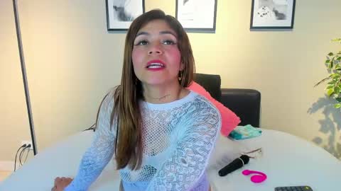 Snapshot of anna__spencer chatting on April 30, 2026, 12:22 pm Anna online show from April 30, 2026, 12:22 pm