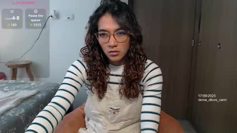 Anna online show from September 17, 2025, 3:24 pm