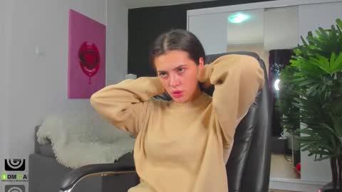 Snapshot of anna_firee chatting on January 14, 2026, 9:15 am anna_firee online show from January 14, 2026, 9:15 am