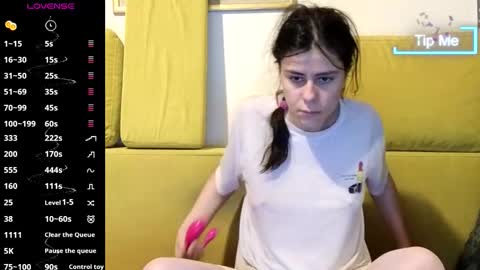 Anna online show from December 18, 2025, 10:05 pm