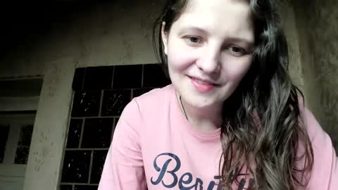 Snapshot of annaahcharm chatting on December 21, 2024, 10:40 pm annaahcharm online show from December 21, 2024, 10:40 pm