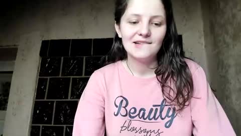 Snapshot of annaahcharm chatting on December 28, 2024, 2:22 am annaahcharm online show from December 28, 2024, 2:22 am