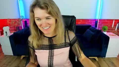 Annabel online show from September 21, 2025, 5:53 am