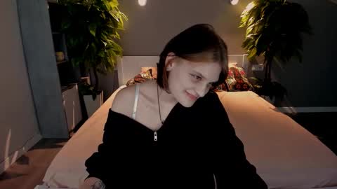 Snapshot of annacandie chatting on September 27, 2025, 5:23 am Anna online show from September 27, 2025, 5:23 am